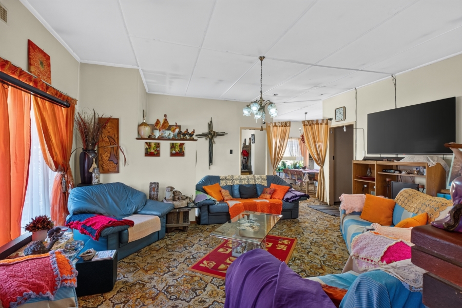 3 Bedroom Property for Sale in Villieria Gauteng