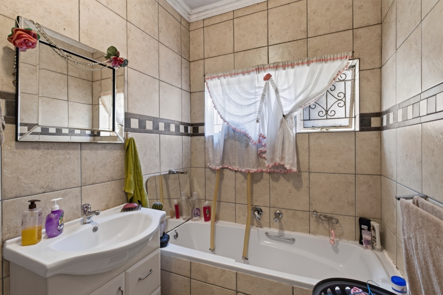 3 Bedroom Property for Sale in Villieria Gauteng