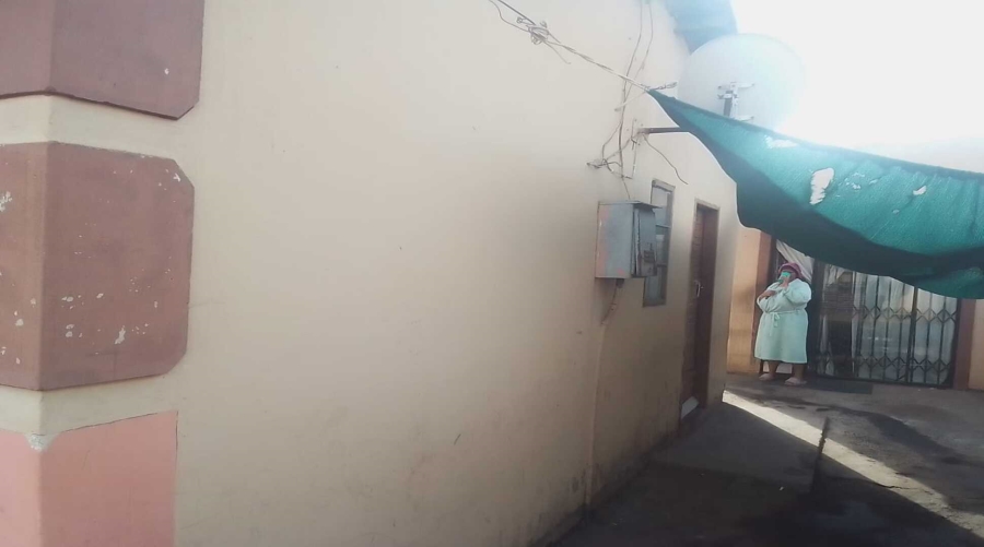 2 Bedroom Property for Sale in Sharpeville Gauteng
