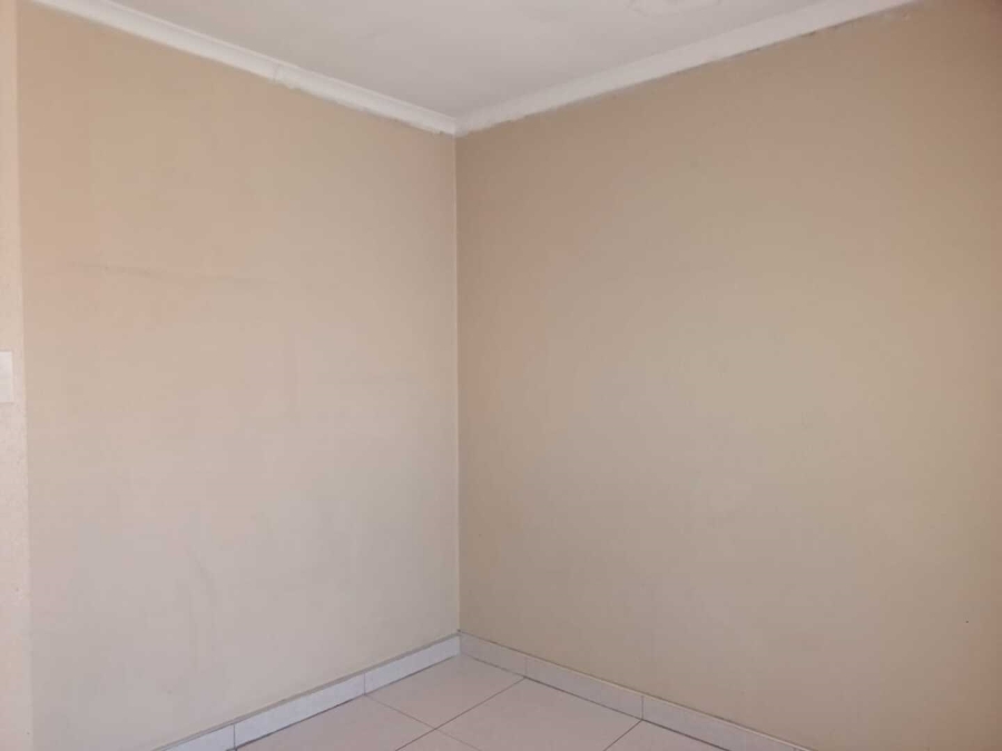 3 Bedroom Property for Sale in Sebokeng Zone 14 Gauteng