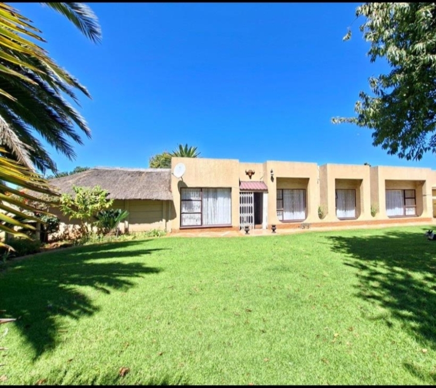 3 Bedroom Property for Sale in Golf Park Gauteng