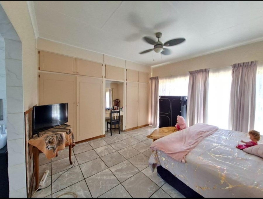 3 Bedroom Property for Sale in Golf Park Gauteng