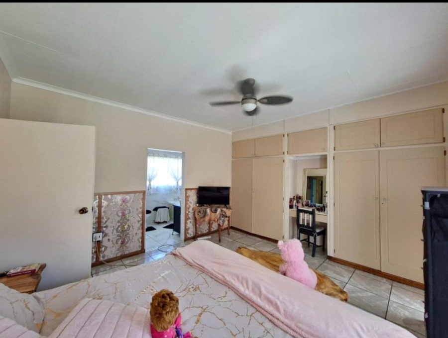 3 Bedroom Property for Sale in Golf Park Gauteng