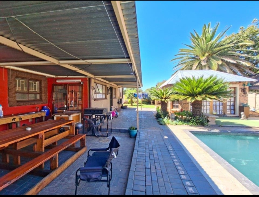 3 Bedroom Property for Sale in Golf Park Gauteng