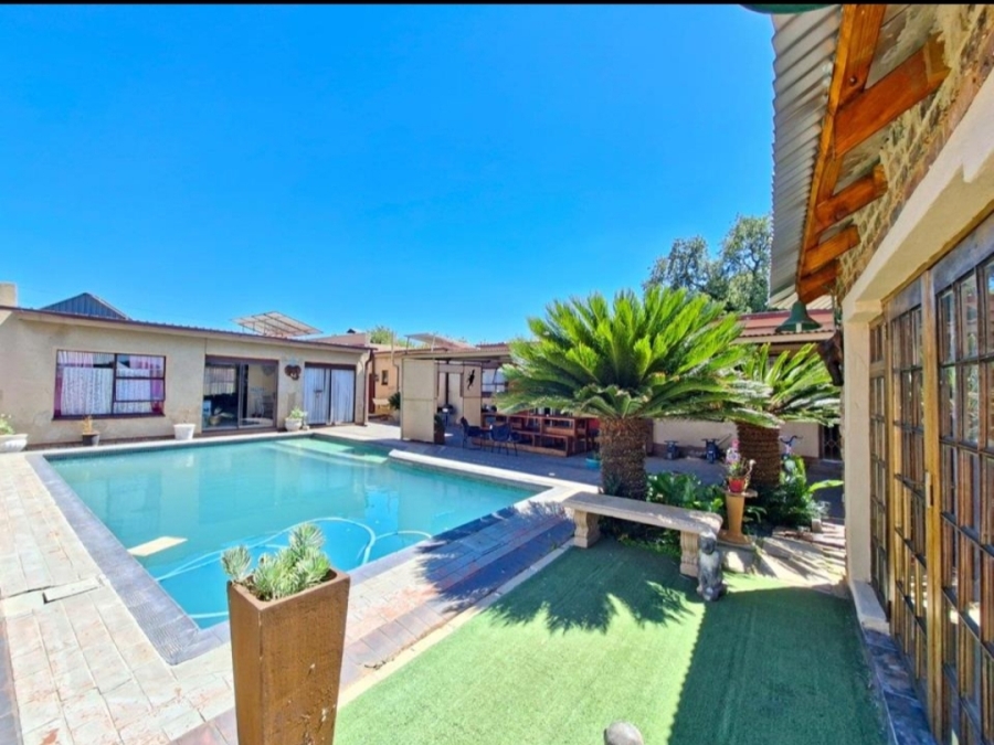 3 Bedroom Property for Sale in Golf Park Gauteng