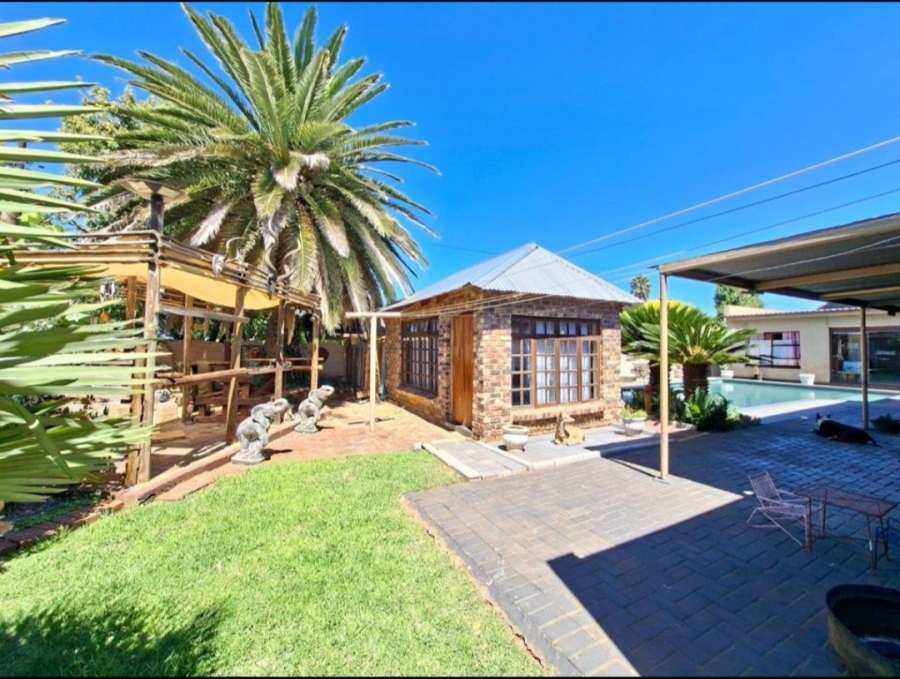 3 Bedroom Property for Sale in Golf Park Gauteng