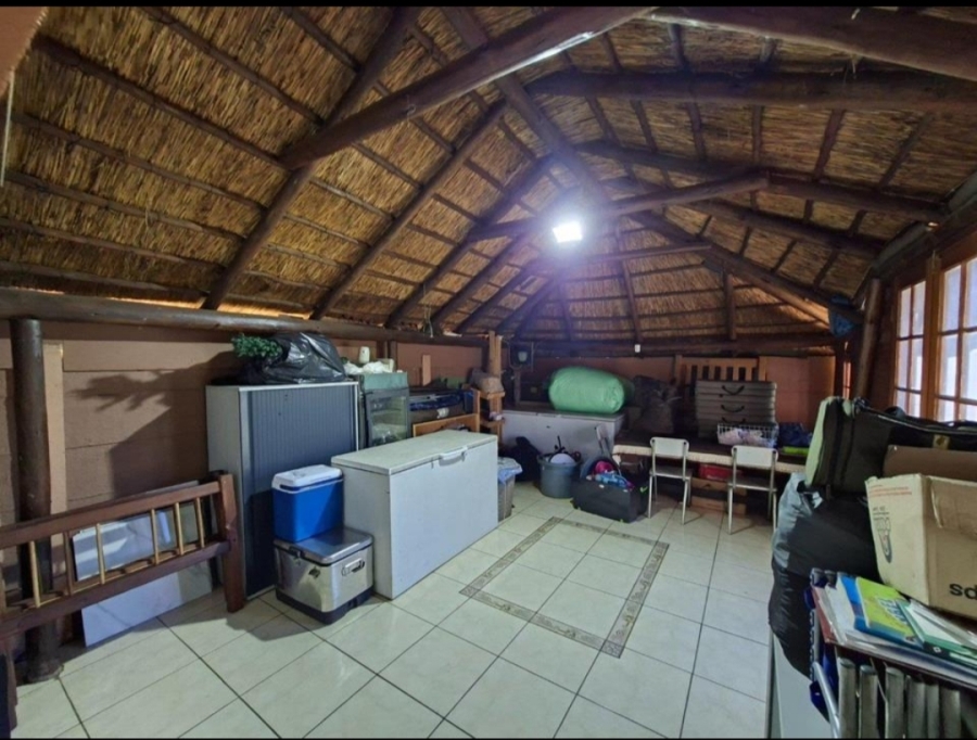 3 Bedroom Property for Sale in Golf Park Gauteng