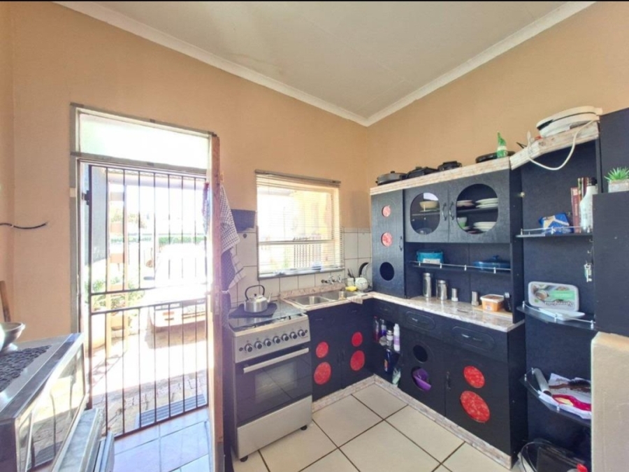 3 Bedroom Property for Sale in Golf Park Gauteng