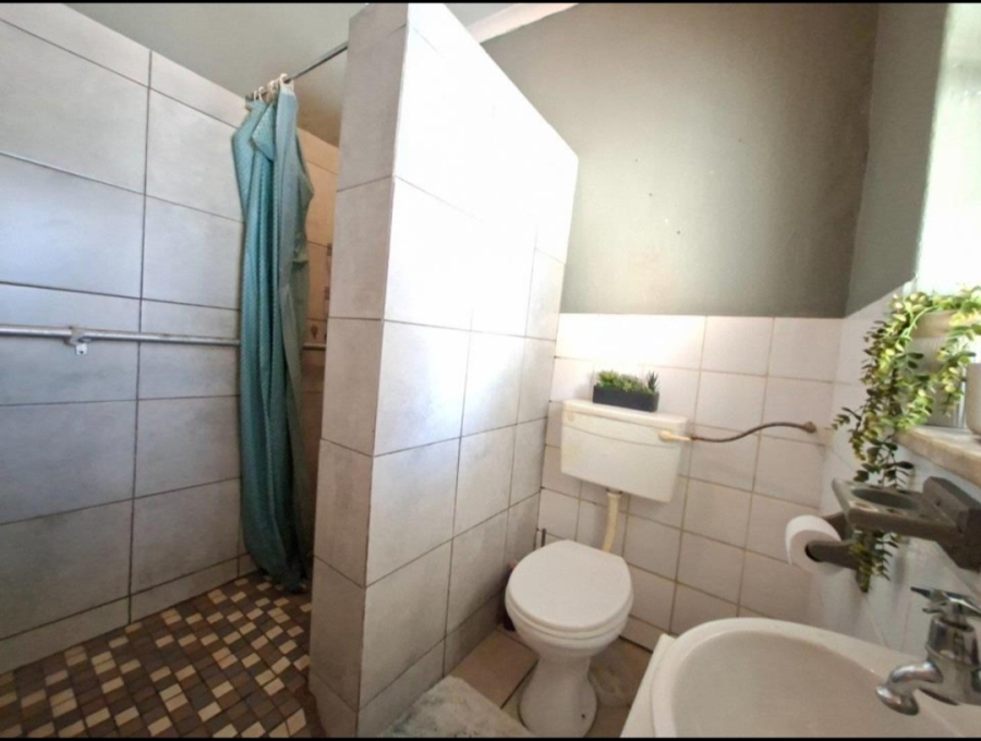 3 Bedroom Property for Sale in Golf Park Gauteng