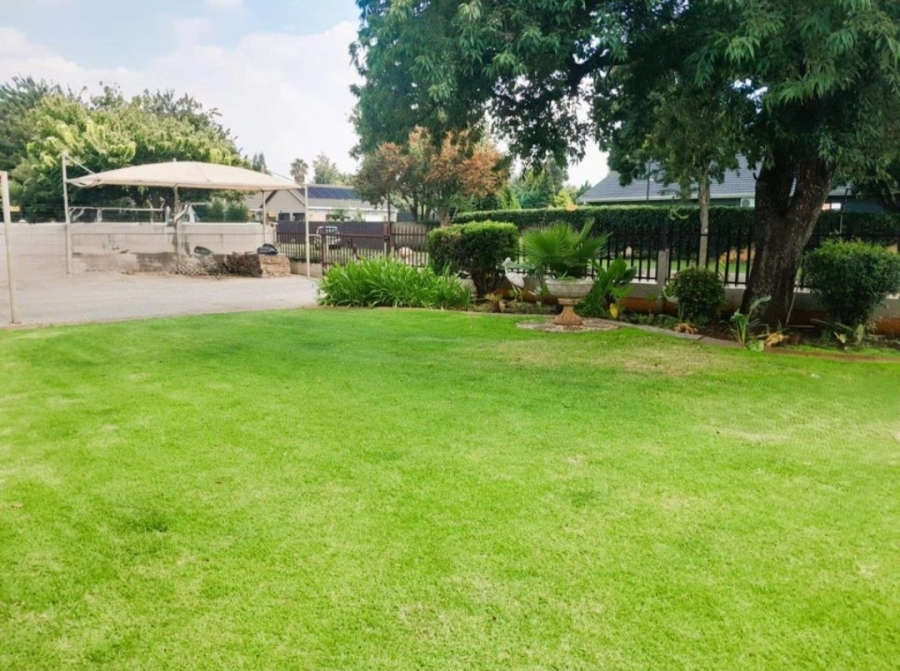 3 Bedroom Property for Sale in Golf Park Gauteng