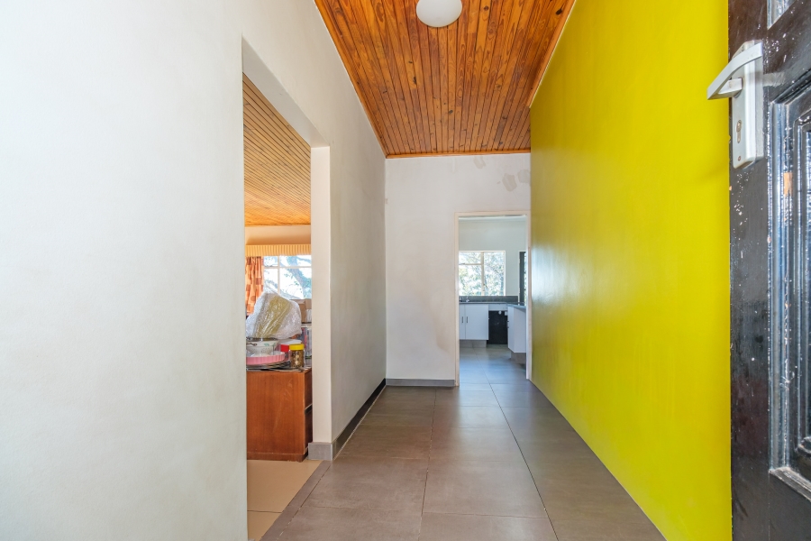 4 Bedroom Property for Sale in Helderkruin Gauteng