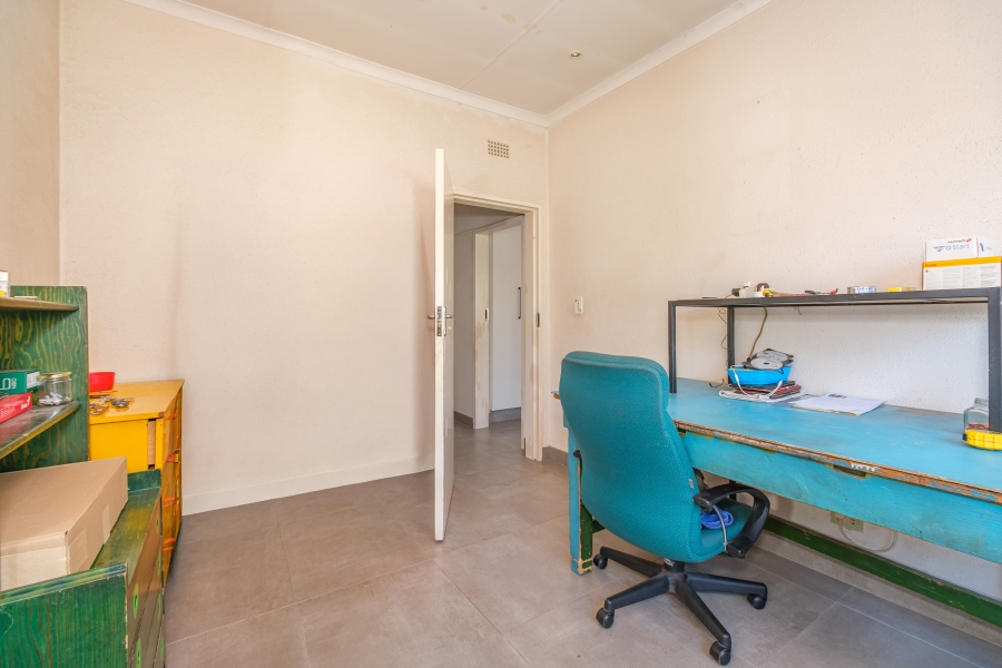 4 Bedroom Property for Sale in Helderkruin Gauteng