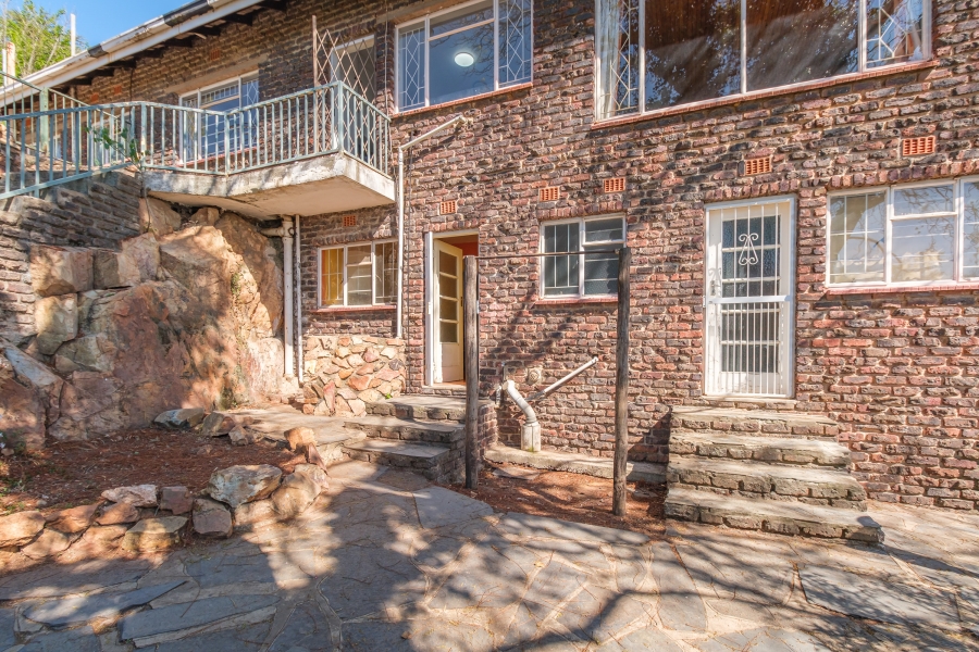 4 Bedroom Property for Sale in Helderkruin Gauteng
