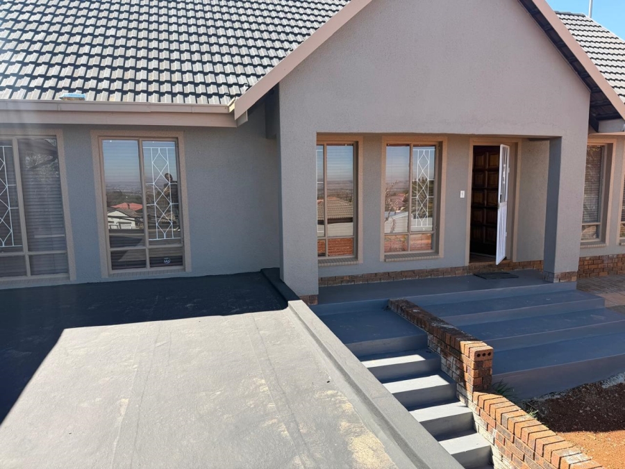3 Bedroom Property for Sale in Naturena Gauteng
