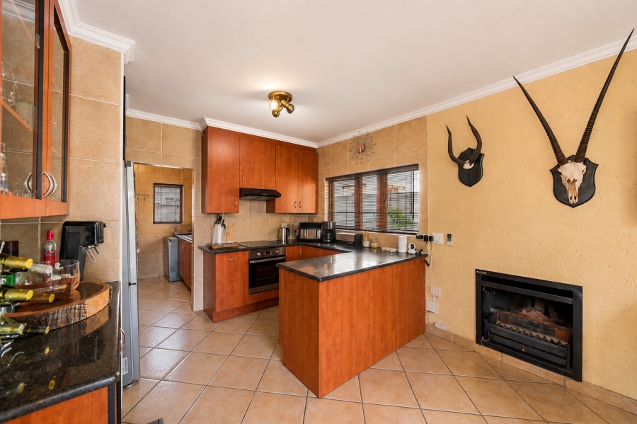 3 Bedroom Property for Sale in Moreleta Park Gauteng