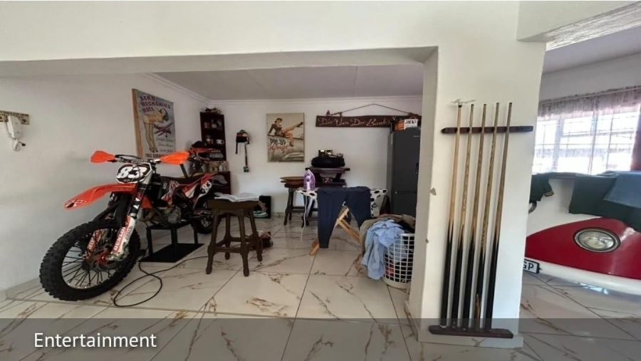 3 Bedroom Property for Sale in Faerie Glen Gauteng