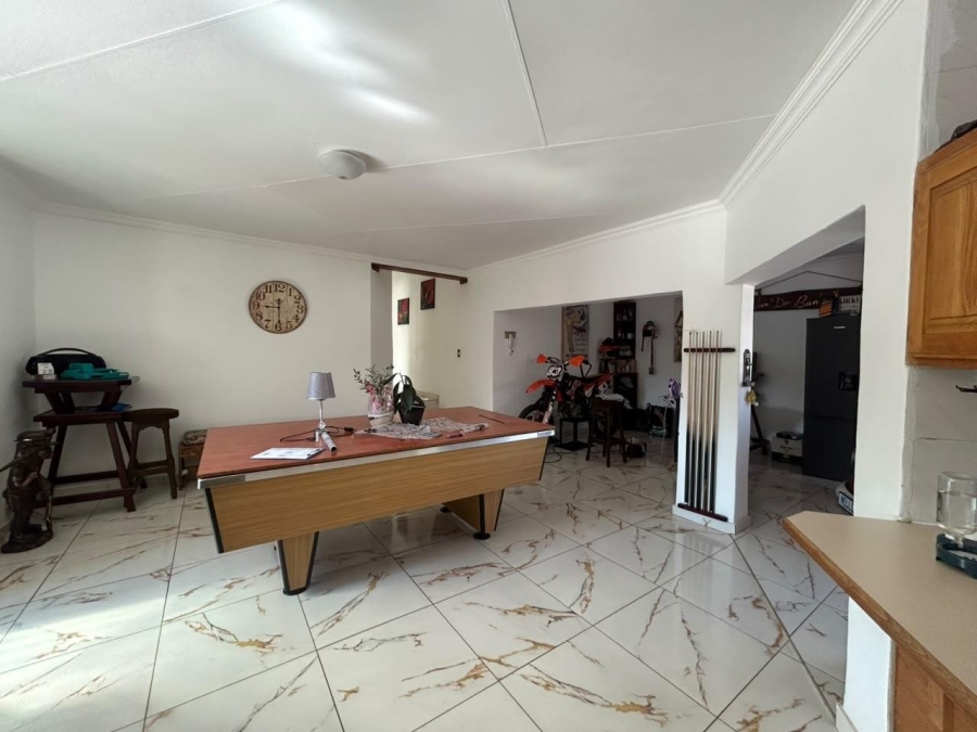 3 Bedroom Property for Sale in Faerie Glen Gauteng
