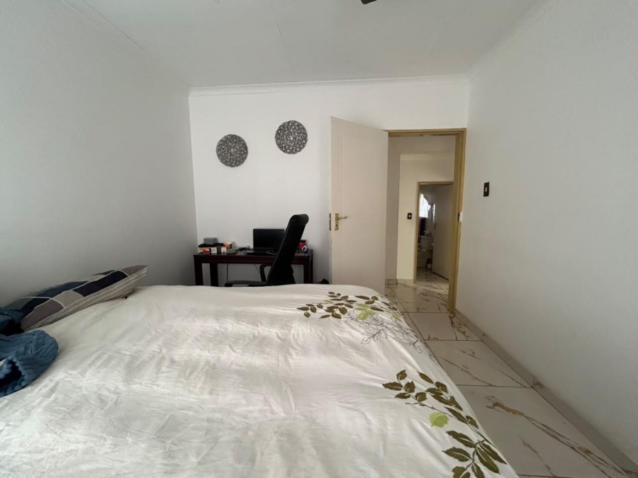 3 Bedroom Property for Sale in Faerie Glen Gauteng