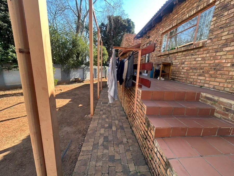 3 Bedroom Property for Sale in Faerie Glen Gauteng
