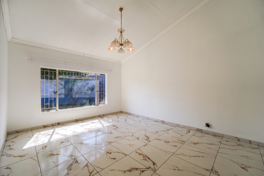 3 Bedroom Property for Sale in Faerie Glen Gauteng