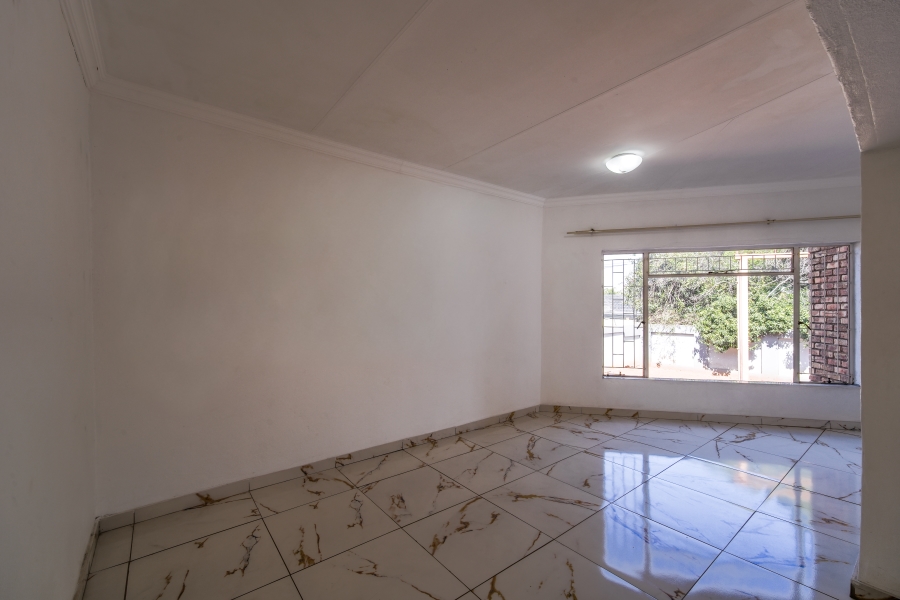 3 Bedroom Property for Sale in Faerie Glen Gauteng