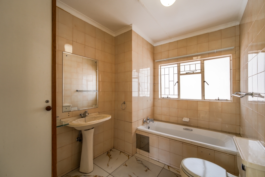 3 Bedroom Property for Sale in Faerie Glen Gauteng