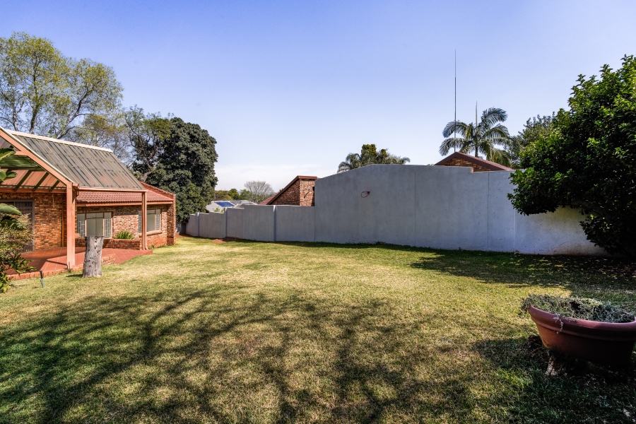 3 Bedroom Property for Sale in Faerie Glen Gauteng