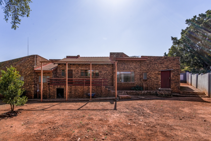 3 Bedroom Property for Sale in Faerie Glen Gauteng