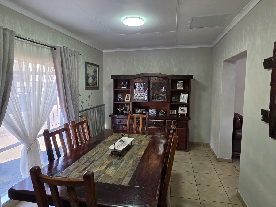 4 Bedroom Property for Sale in Brackenhurst Gauteng