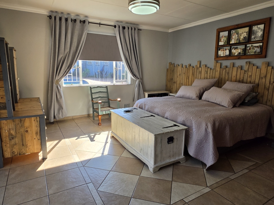 4 Bedroom Property for Sale in Brackenhurst Gauteng