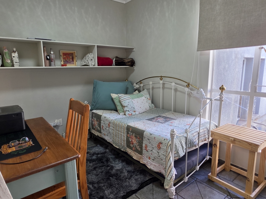 4 Bedroom Property for Sale in Brackenhurst Gauteng