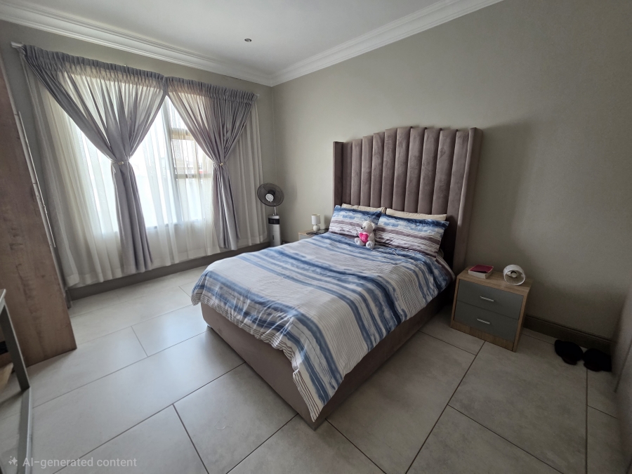 5 Bedroom Property for Sale in Zambezi Country Estate Gauteng