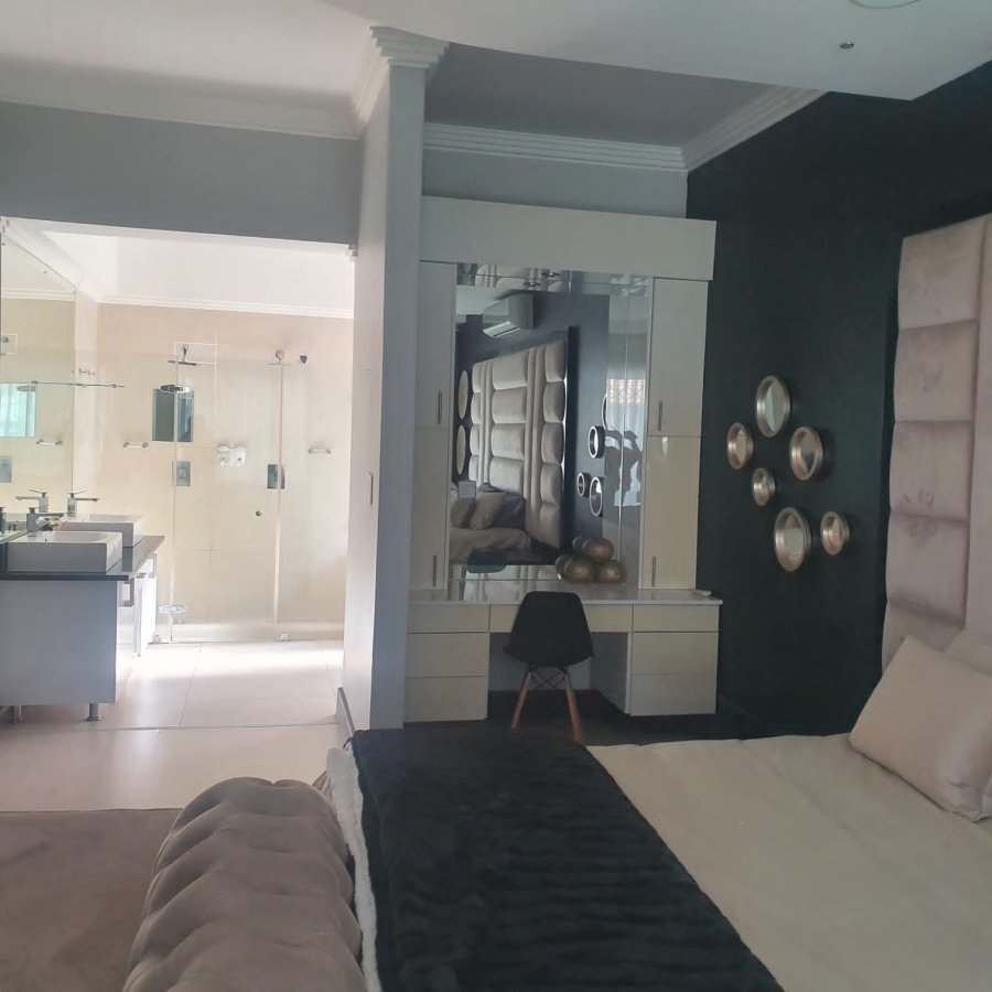5 Bedroom Property for Sale in Montana Park Gauteng