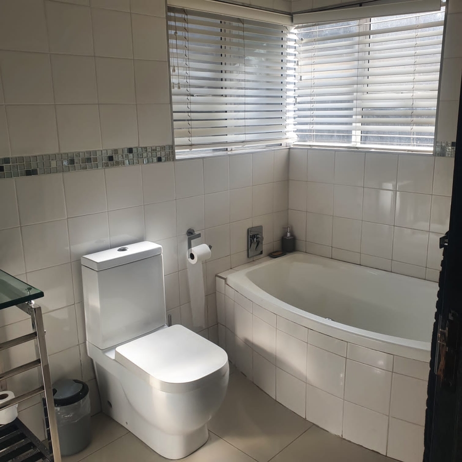 5 Bedroom Property for Sale in Montana Park Gauteng