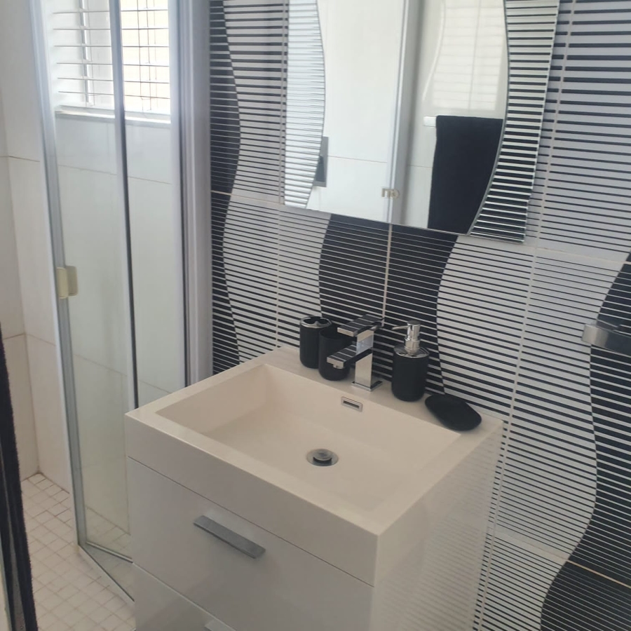 5 Bedroom Property for Sale in Montana Park Gauteng