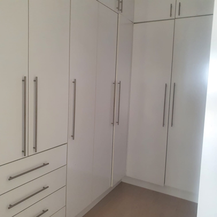 5 Bedroom Property for Sale in Montana Park Gauteng