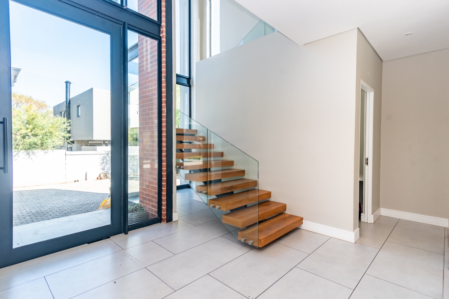 To Let 4 Bedroom Property for Rent in Linksfield Gauteng