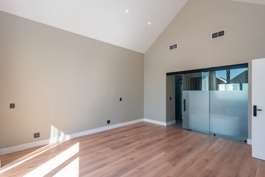 To Let 4 Bedroom Property for Rent in Linksfield Gauteng