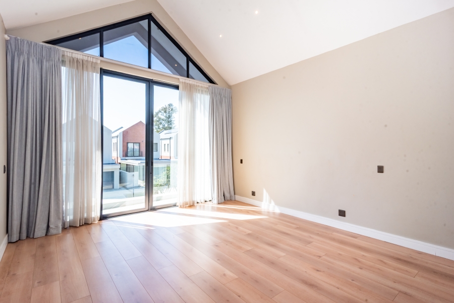To Let 4 Bedroom Property for Rent in Linksfield Gauteng