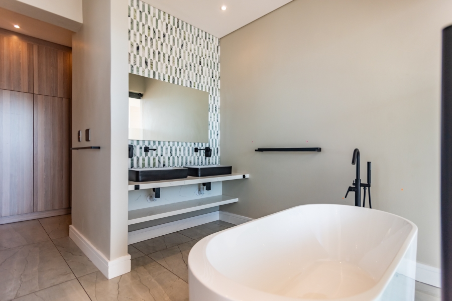 To Let 4 Bedroom Property for Rent in Linksfield Gauteng