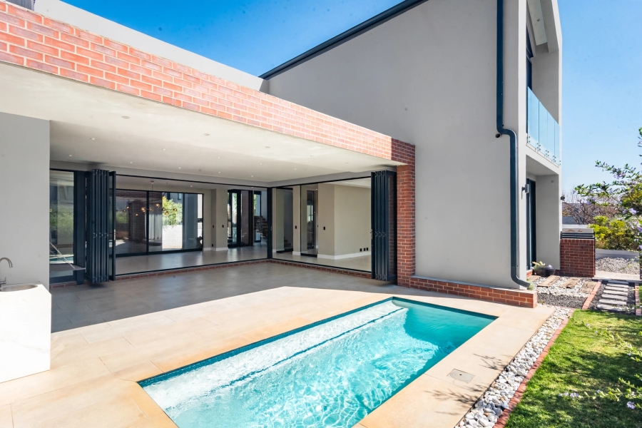 To Let 4 Bedroom Property for Rent in Linksfield Gauteng