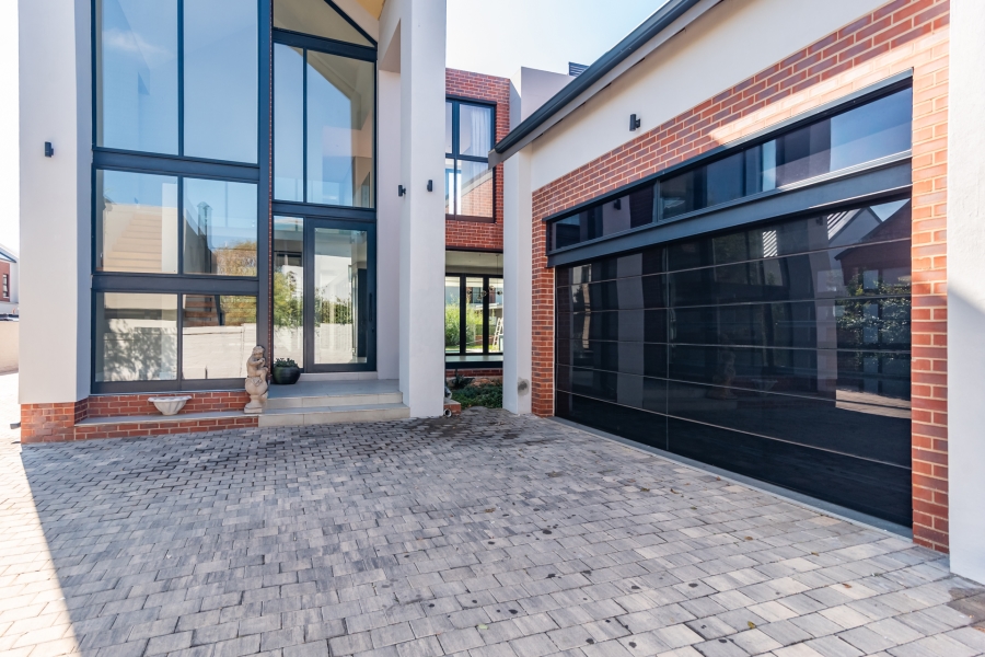 To Let 4 Bedroom Property for Rent in Linksfield Gauteng