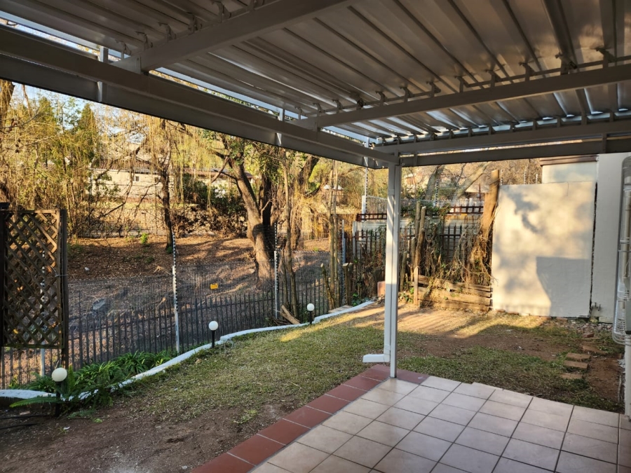 To Let 3 Bedroom Property for Rent in Bryanston Gauteng