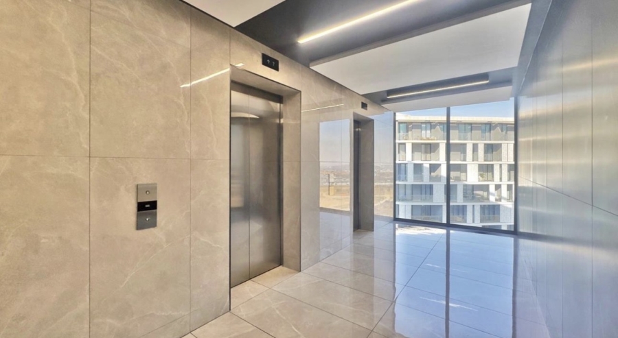 To Let 2 Bedroom Property for Rent in Waterfall Gauteng