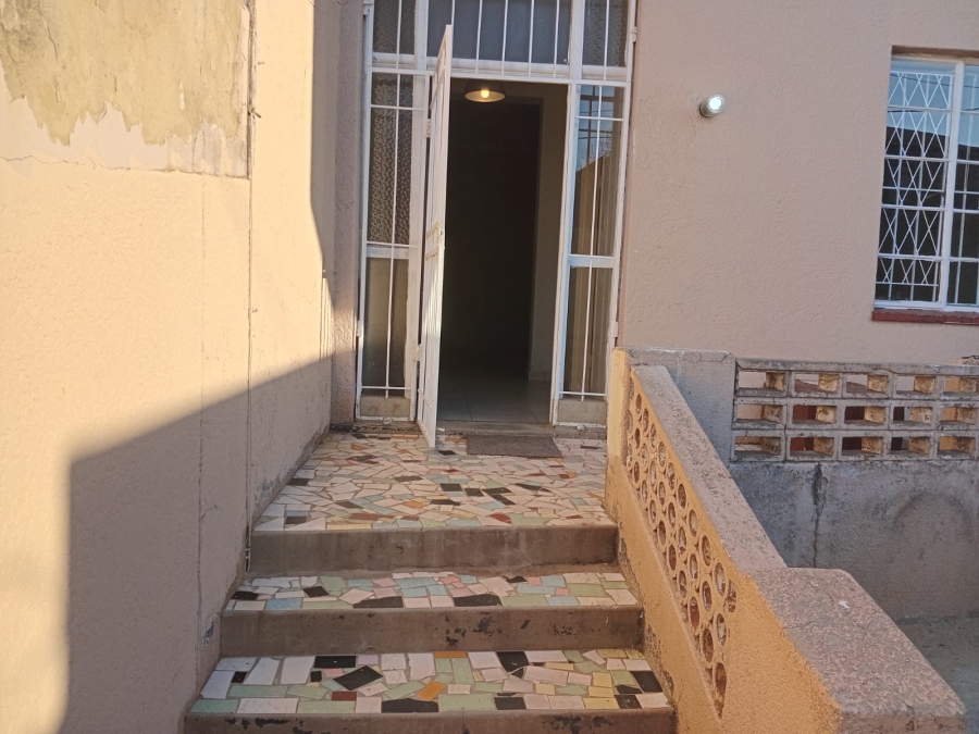 To Let 3 Bedroom Property for Rent in Bellevue Gauteng