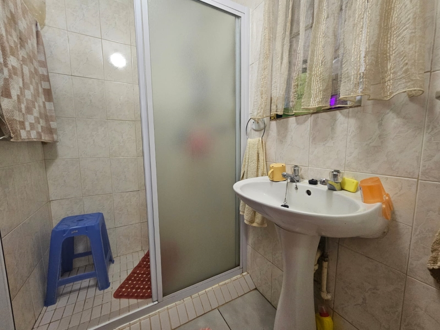 2 Bedroom Property for Sale in Clarina Gauteng
