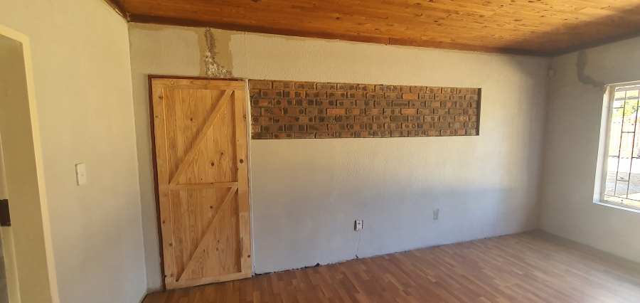 To Let 4 Bedroom Property for Rent in Rensburg Gauteng