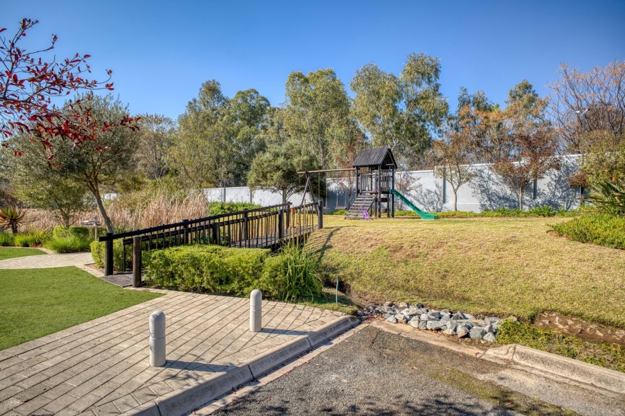 3 Bedroom Property for Sale in Broadacres Gauteng