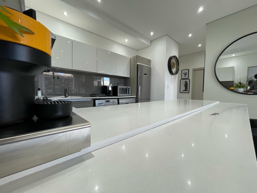 2 Bedroom Property for Sale in Bedford Gardens Gauteng