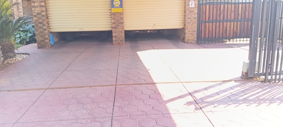 3 Bedroom Property for Sale in Pretoria North Gauteng